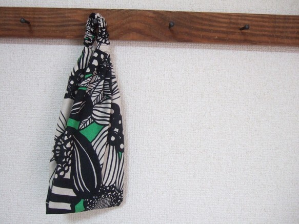 ★即決★ハンドメイド 大きな花柄が大人かわいい綿麻のゆるターバン**ヘアバンド お顔周り明るくなります♪拍卖