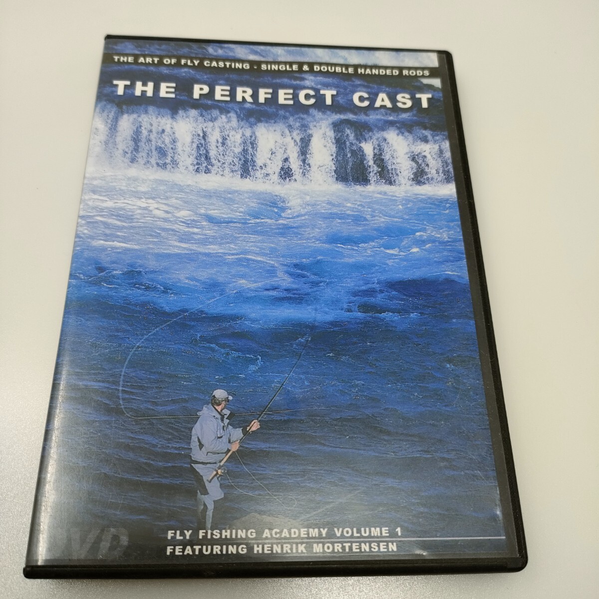 DVD THE PERFECT CAST「THE ART OF FLY CASTING - SINGLE & DOUBLE HANDED RODS」フライフィッシング フライキャスティング NTSC方式拍卖