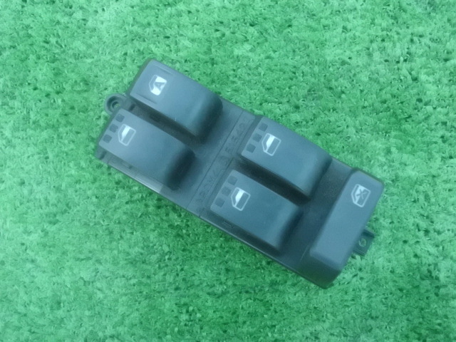 タントカスタム 全国一律送料600円 L375S パワーウインドスイッチ拍卖