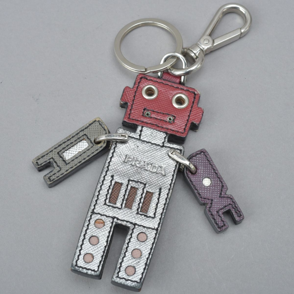 美品 PRADA プラダ ロボットチャーム キーホルダー 2AR240 レザー キーリング アクセサリー #N※0626-78/TLk.e拍卖