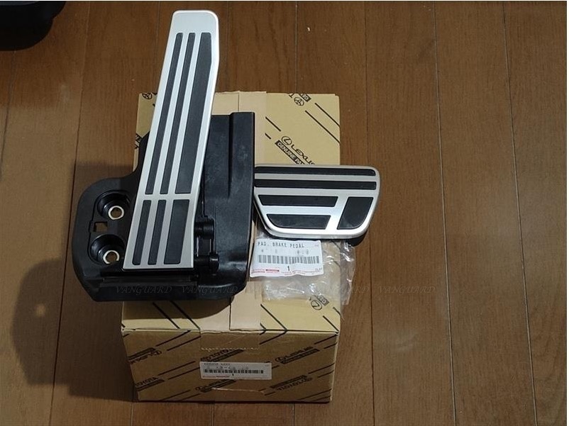 新品 レクサス 現行 RX F-SPORT用 アルミペダル クラウンスポーツ AZSH36W・37W 純正流用 アクセルペダル ブレーキペダル Fスポーツ TOYOTA拍卖