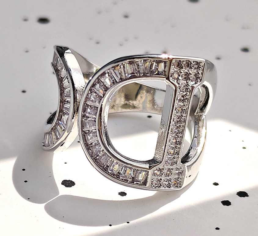 N2506182◆Bigstone◆【超フラッシュD】キラキラ輝く*ファッション印象*豪華なリング*10~13号拍卖