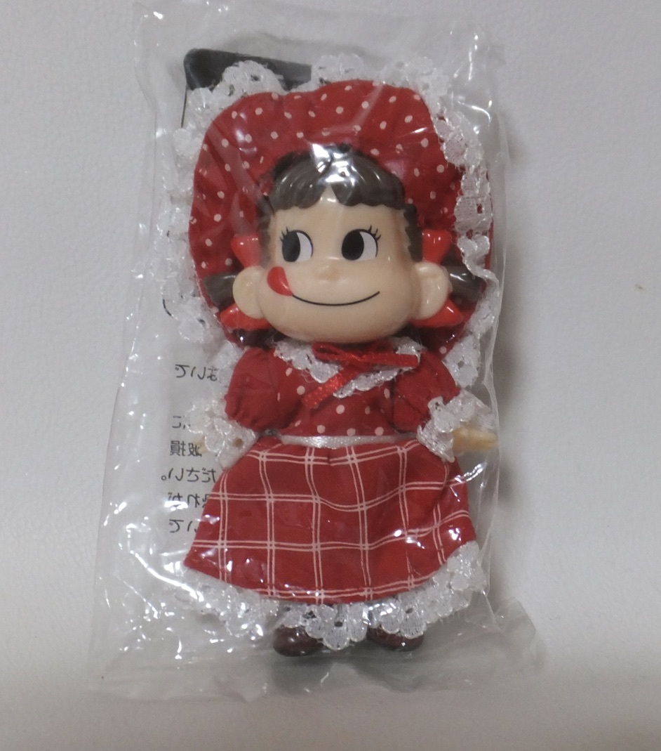 お姫様風ペコ 不二家 アイドル ペコちゃん マスコット 人形 フィギュア 2004年 お姫様 キーホルダー 元祖 ゆるキャラ FUJIYA 送料180円拍卖