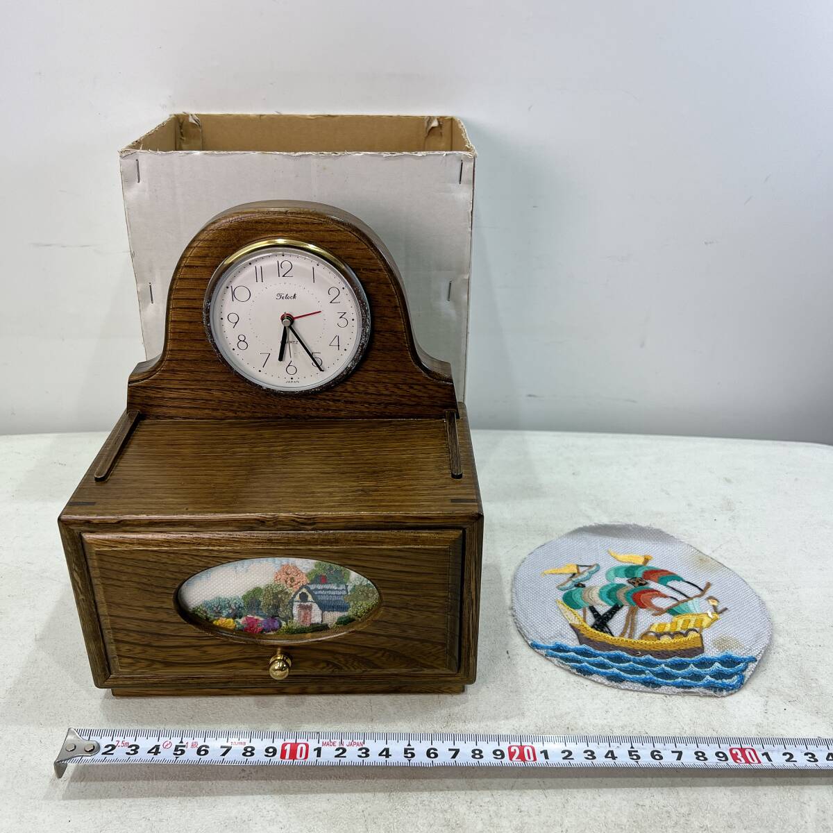 Telock 木製置時計 引き出し付き 時計動作せず 小物入れ 置物 刺繍 アンティーク レトロ 中古拍卖