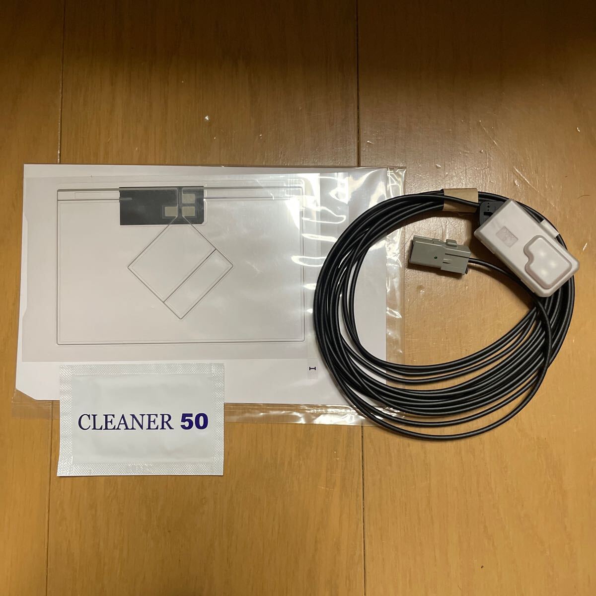 日産カーナビ(ディスプレイオーディオ)用  GPSフィルムアンテナ 未使用品拍卖