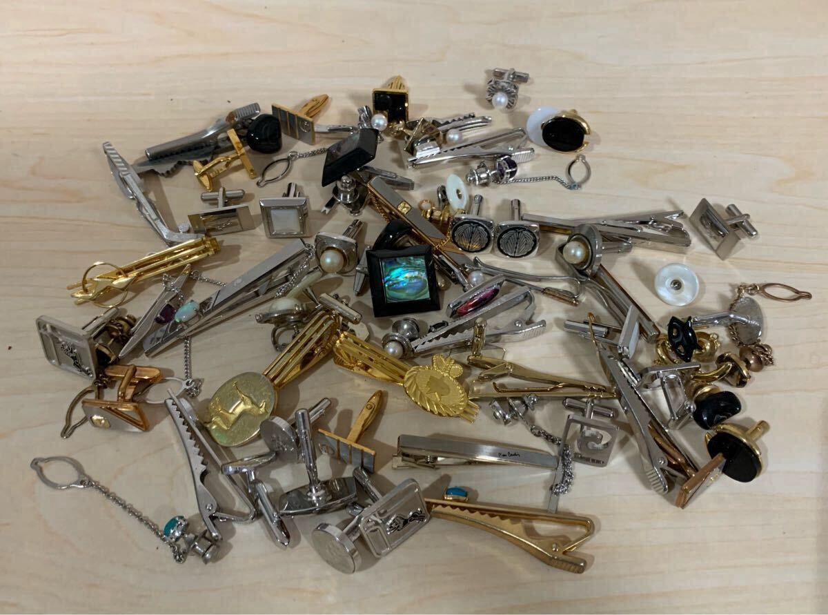 A7-136 タイピン カフス まとめ 一式 ネクタイピン アクセサリー イミテーション カフスボタン 小物 約370.4g ヴィンテージ 拍卖