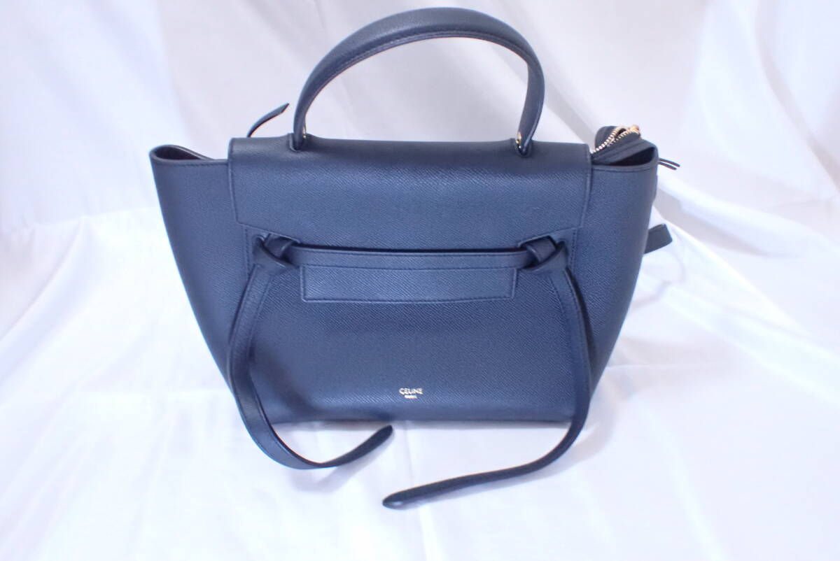 セリーヌ ベルトバッグマイクロ レザー 2WAYショルダーバッグ ネイビー拍卖