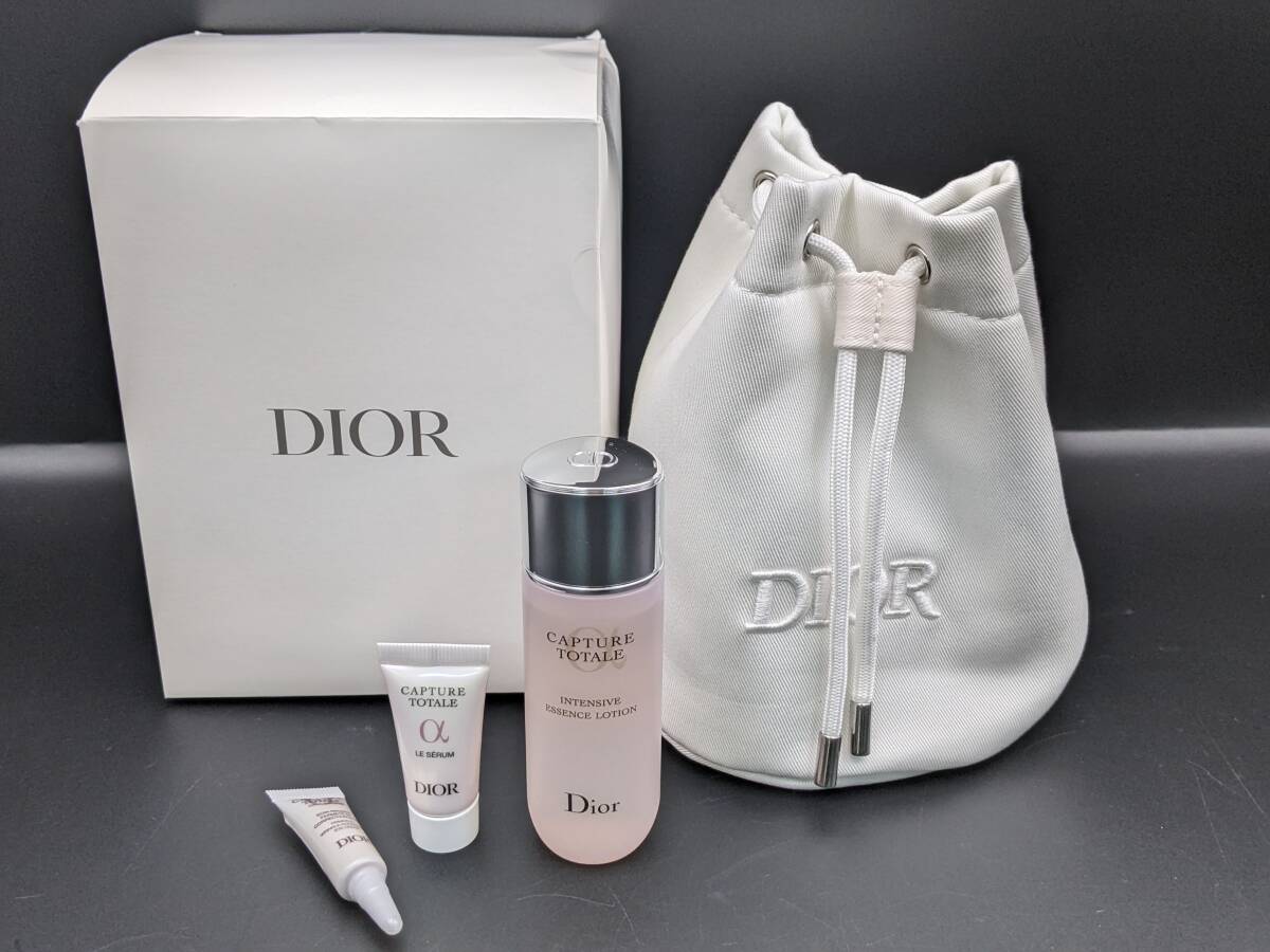 T/【売り切り・未使用品】Christian Dior クリスチャンディオール カプチュール トータル オファー 化粧水 美容液 基礎化粧品 巾着 コスメ拍卖