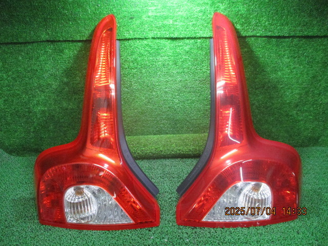 CBA-MB4204S ボルボ C30 平成23年5月 テールレンズ 左右セット 252304拍卖