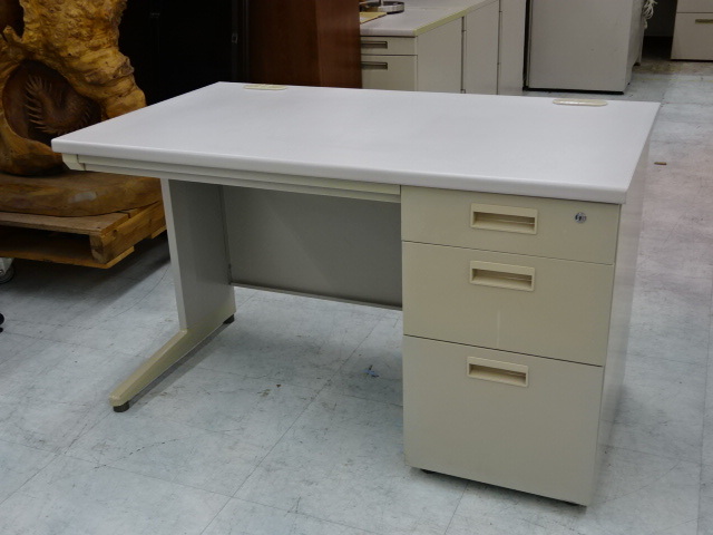 店-25-0774 ● 片袖机 W1200×D700×710mm 鍵無し ■ 事務用品 オフィス デスク 机拍卖