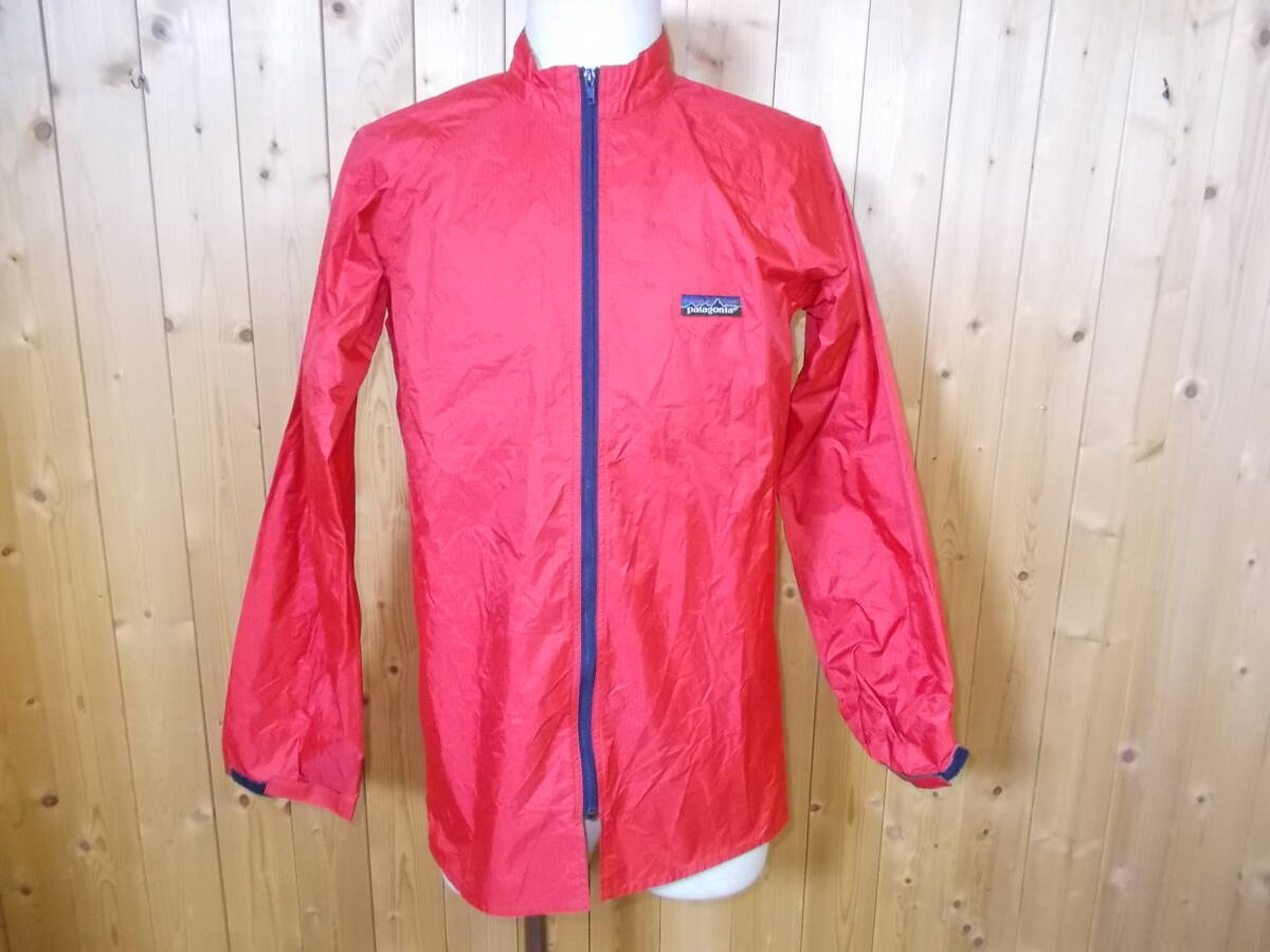 b1080◆patgonia ナイロンジャケット◆サイズL 赤色 vintage パタゴニア VBL シャツ? 古着 リップストップ地 アウトドア ゆうパケット7G 拍卖