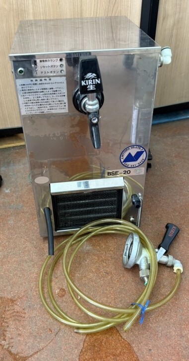 キンキンに冷えます●中古品●ニットク●ビールサーバー●ビールディスペンサー●厨房機器●店舗機器●100V●ビアサーバー拍卖