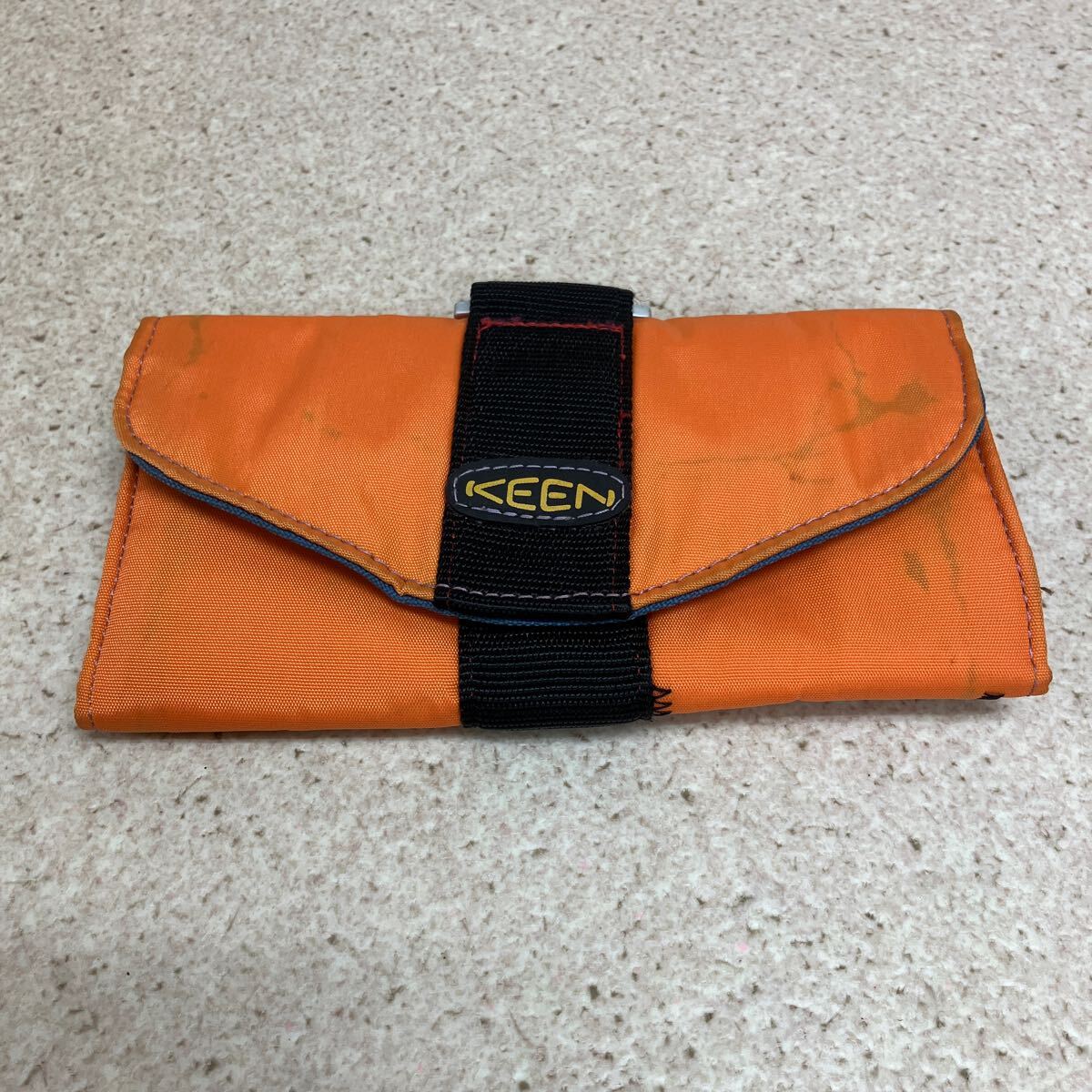 Y0692 KEEN 財布 オレンジ サイフ拍卖