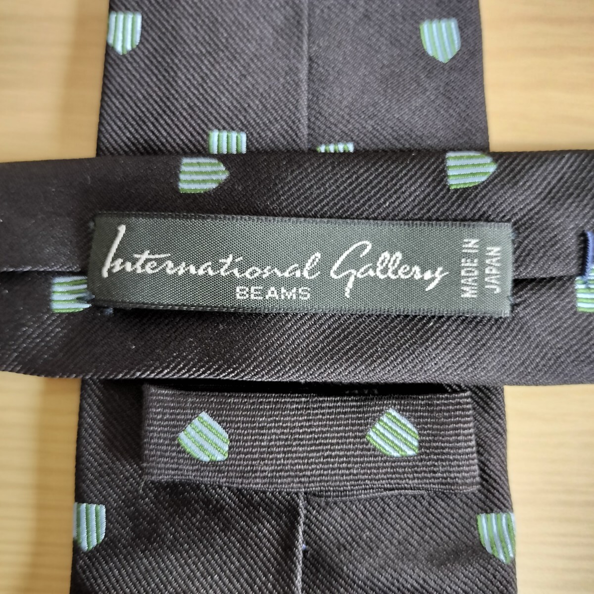 BEAMS(ビームス)黒緑水色窓模様ネクタイ拍卖