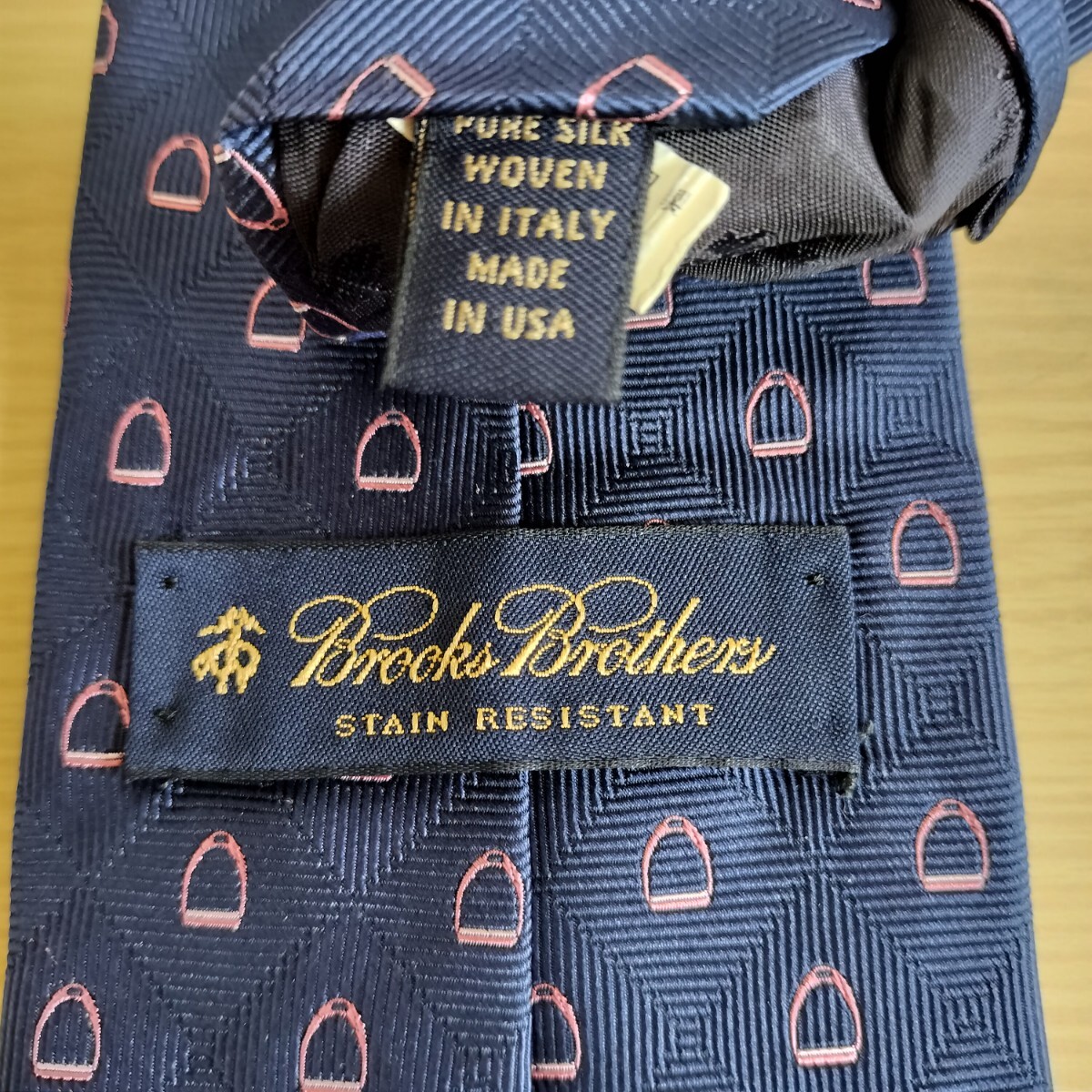 ブルックスブラザーズ(Brooks Brothers)紺ピンク鈴デザインネクタイ拍卖