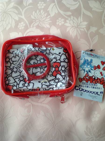 Hello Kitty★CCT冷感機能生地 ポーチ付きネックタオル 拍卖