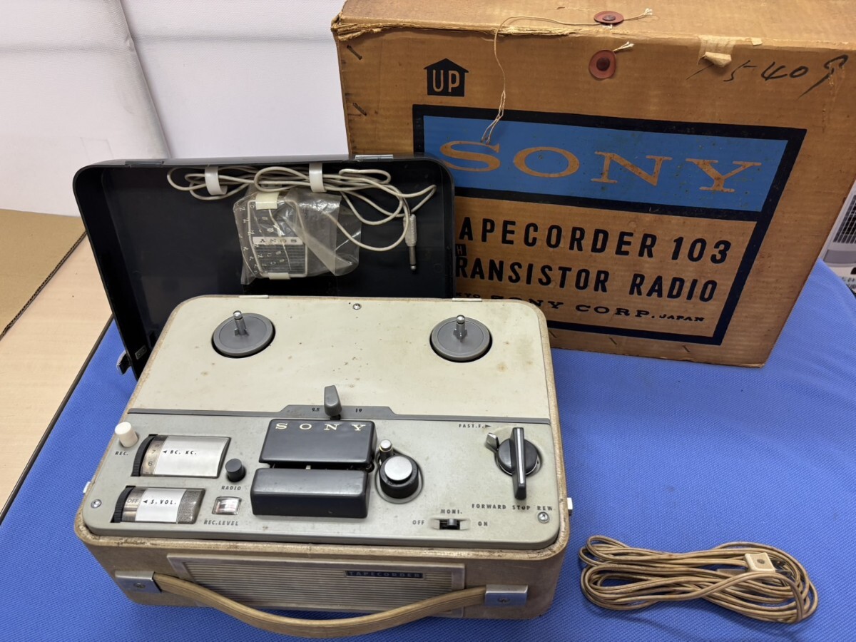 242☆テープコーダー103/ソニー/トランジスタラジオ付きテープレコーダー/昭和レトロ/アンティーク/ジャンク☆ オープンリールデッキ拍卖