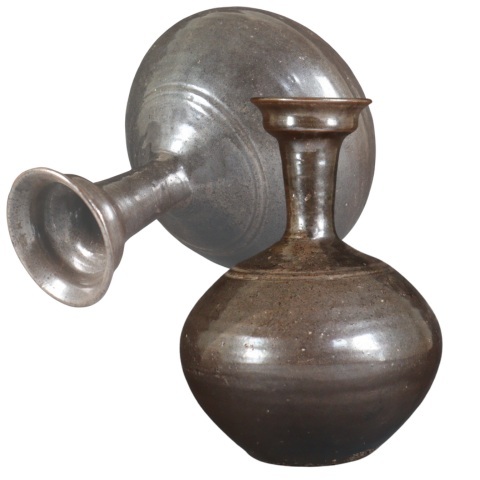 蔵出し品 高麗 古朝鮮 黒高麗 花入 A591拍卖