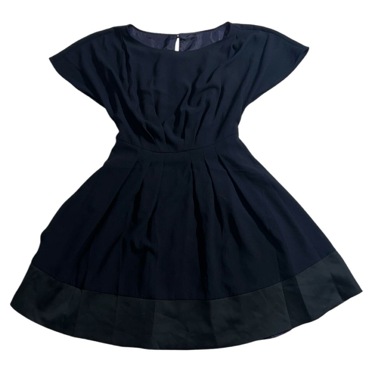 ■ JUSGLITTY ジャスグリッティー ■ フレンチスリーブ フレアスカート ワンピース ネイビー 1拍卖