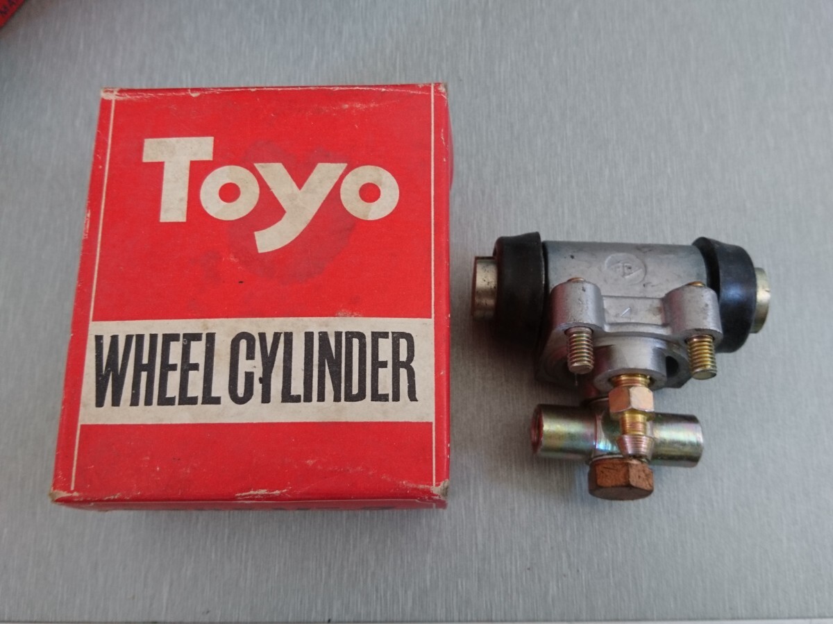 当時物【トヨタ UP10 UP20パブリカ トヨタスポーツ800 リアホイールシリンダー 47550-10011】旧車 レトロ 昭和 トヨペット 絶版 希少 レア拍卖