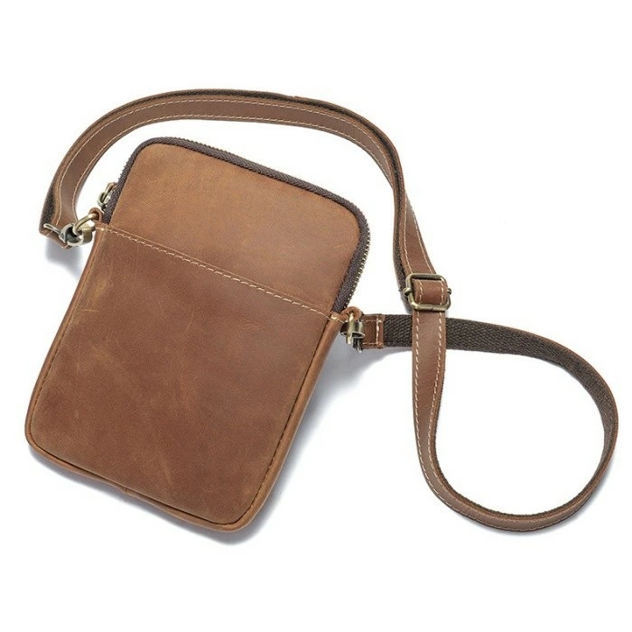 スマホ ポシェット メンズ 縦 本革 小型のバッグ ミニ ショルダーバッグ メンズバッグ 斜め掛け 鞄 軽量 スクエア Zbg0789 コーヒー色 拍卖