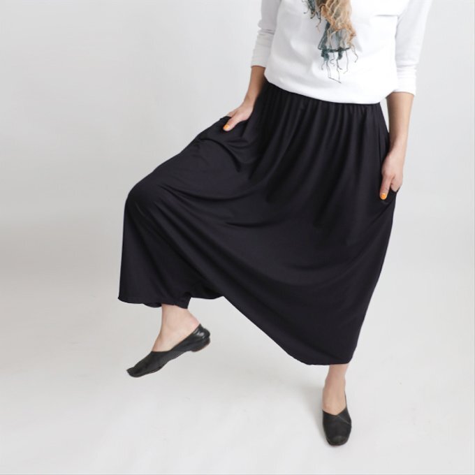 日曜日終了1000円からスタート 90cm スムース伸縮ストレッチ Tシャツ カットソー生地 誰にでも似合うサルエル パンツ 黒 T59拍卖