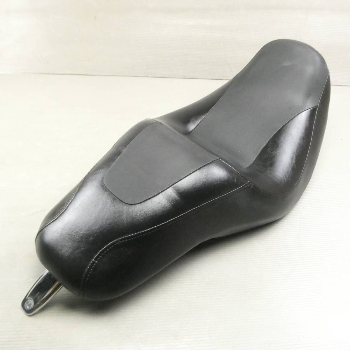 ハーレー FXDF1580 ファットボブ TC96 純正シート ダイナ FXD/B/C 中古 HarleyDavidson TR070321 1拍卖