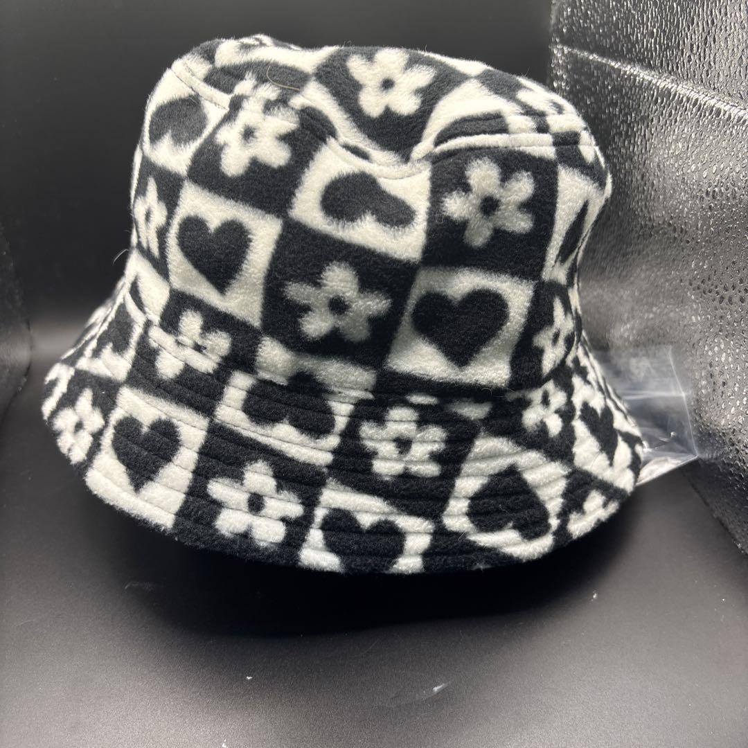 バケットハット M/L ブラックとホワイト拍卖
