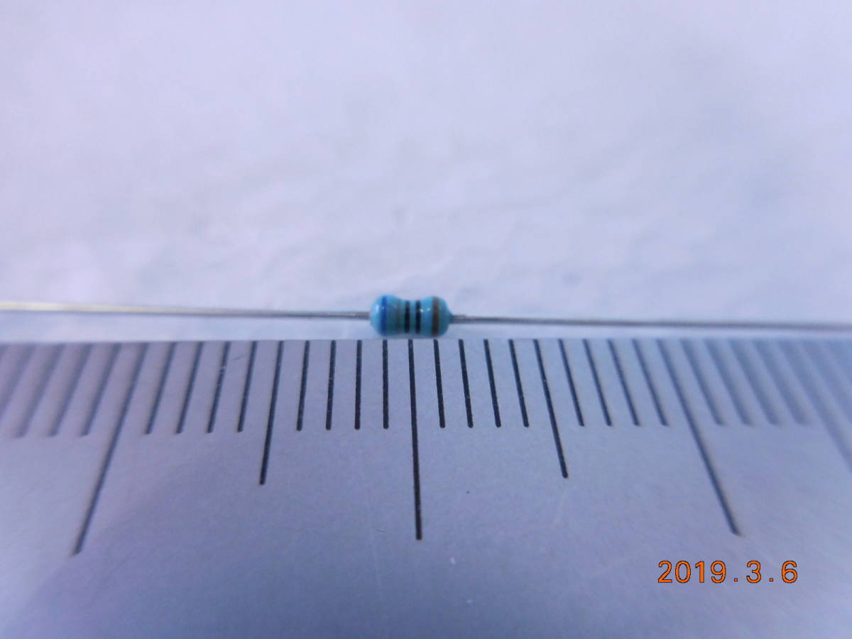 金属被膜抵抗器 小形 0.25W 680Ω ±1% 200個入り #50拍卖