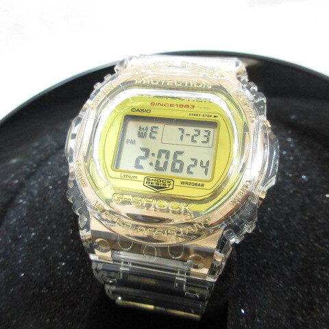 未使用品 カシオジーショック CASIO G-SHOCK DW-5735E-7JR 35周年記念モデル 腕時計 クォーツ デジタル スケルトン グレイシアゴールド拍卖