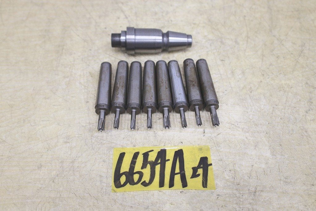 6654A24 替刃 まとめて9本セット チャック? エンドミル? 金属加工 交換 消耗品拍卖