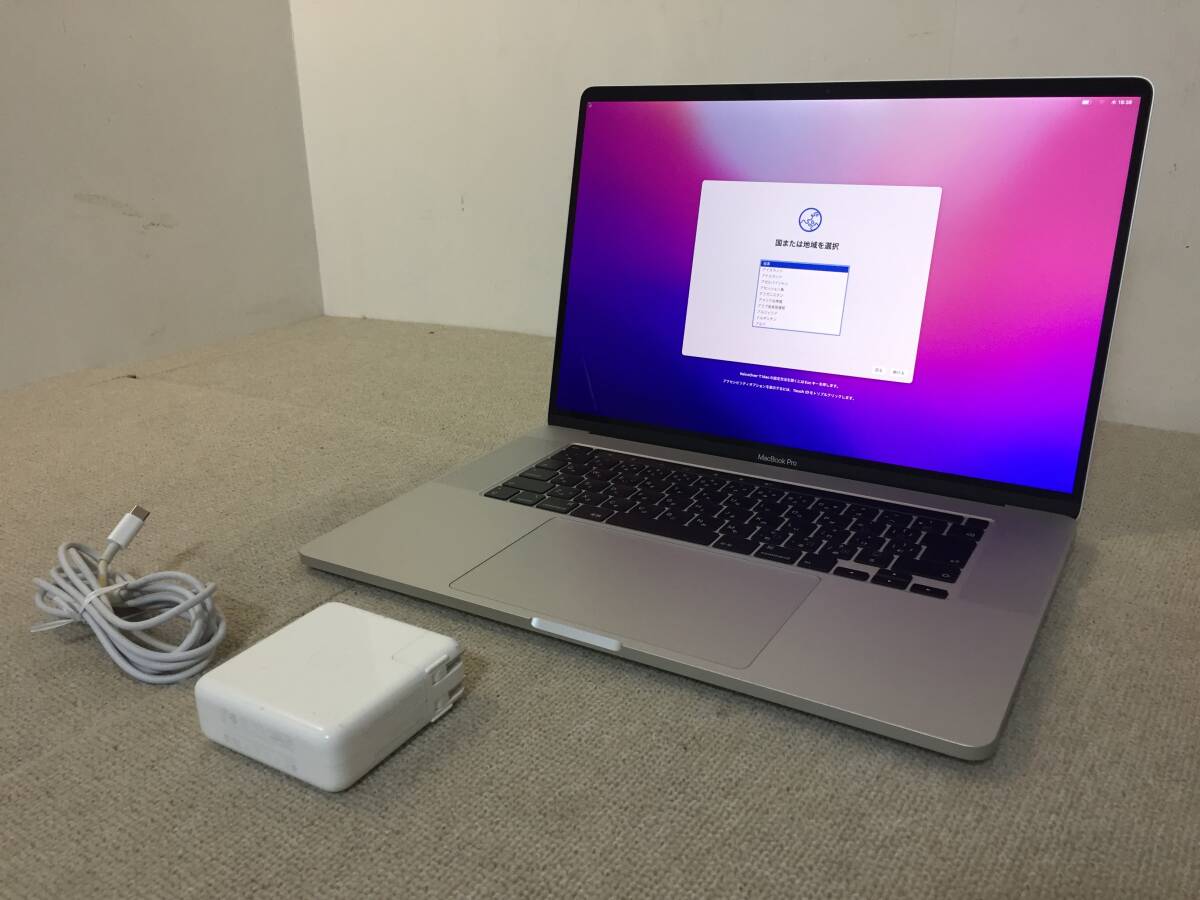【150】★美品★Apple MacBook Pro 16-inch,2019 シルバー Core i9 2.4GHz/16GB/SSD512GB/macOS Monterey拍卖