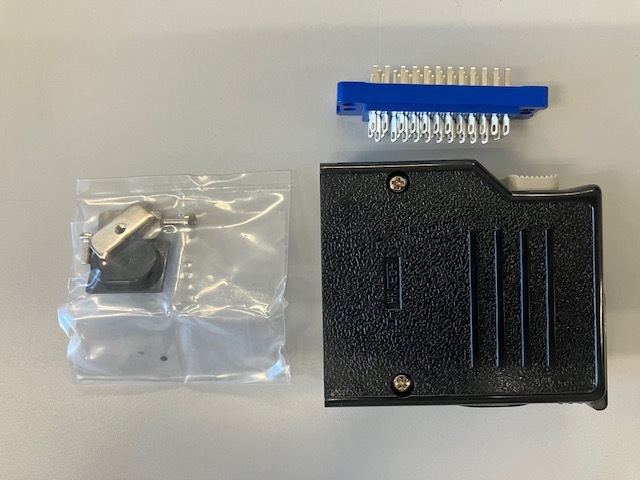 ヒロセ電機 HRS HIROSE サミコン1600シリーズ トップタッチ式ロックタイプ プラグケース 34ピン P-1634A-CA コネクタ付拍卖