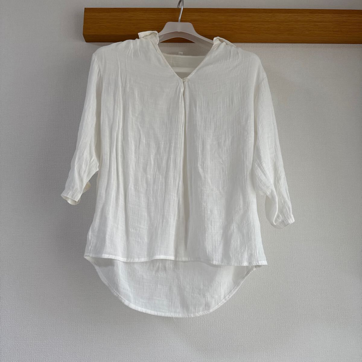 【中古】any FAM エニファム 袖口ロールアップスキッパーブラウス サイズ2拍卖