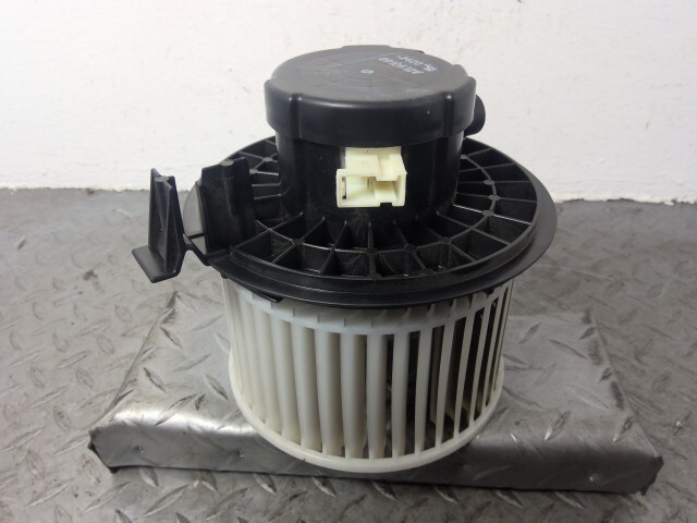 マーチ AK12 ブロア ファン モーター 27226-AX000拍卖