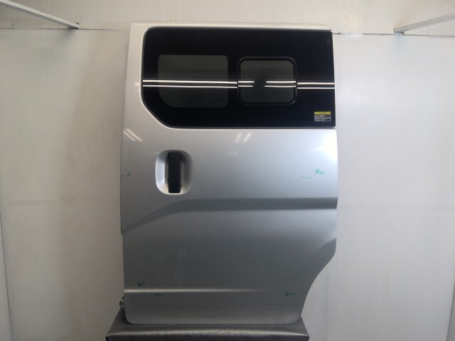 NV200バネット VM20 左 リア ドア パネル H210A-JX0MB K23拍卖