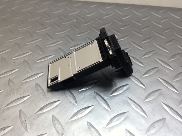 プリウス ZVW50 エアフロメーター 22204-75030拍卖