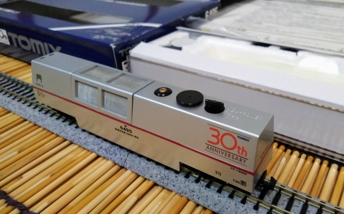 ▼TOMIX-6495ばらし▼EF30は無し!/マルチクリーニングカー(シルバーに赤帯=ヤ6495)1両/パーツ類&説明書あり/EF30-1号機タイプカラー/中古拍卖