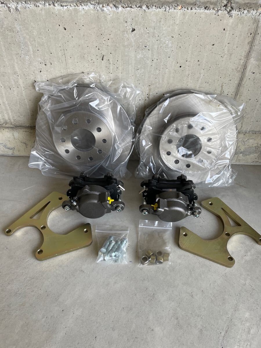 Bolt-on Rear Disc Brake Conversion Kit for GM 10 and 12 Bolt ローター キャリパー リア ブレーキ 左右セット ディスクブレーキ拍卖