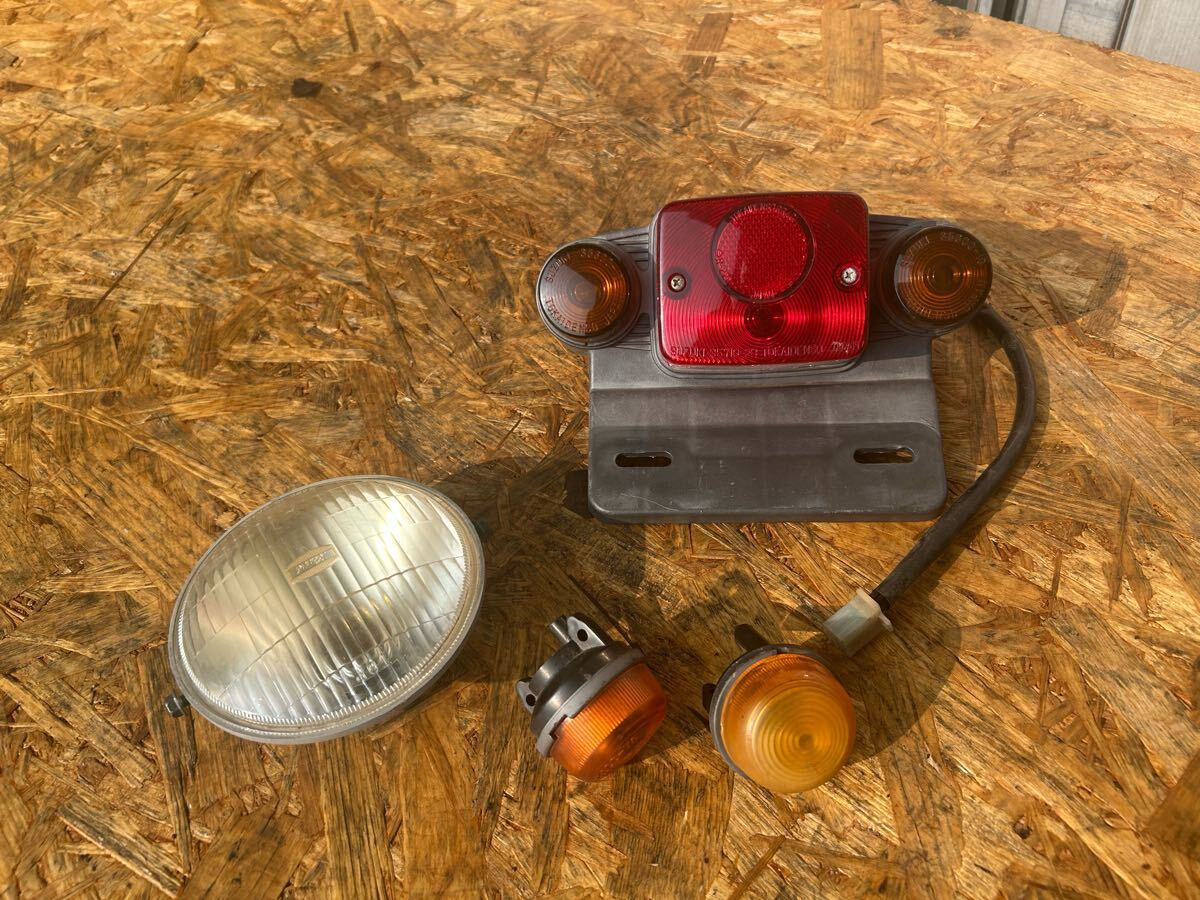 4385 スズキ チョイノリ CZ41A ヘッドライト フロント リア ウインカー拍卖