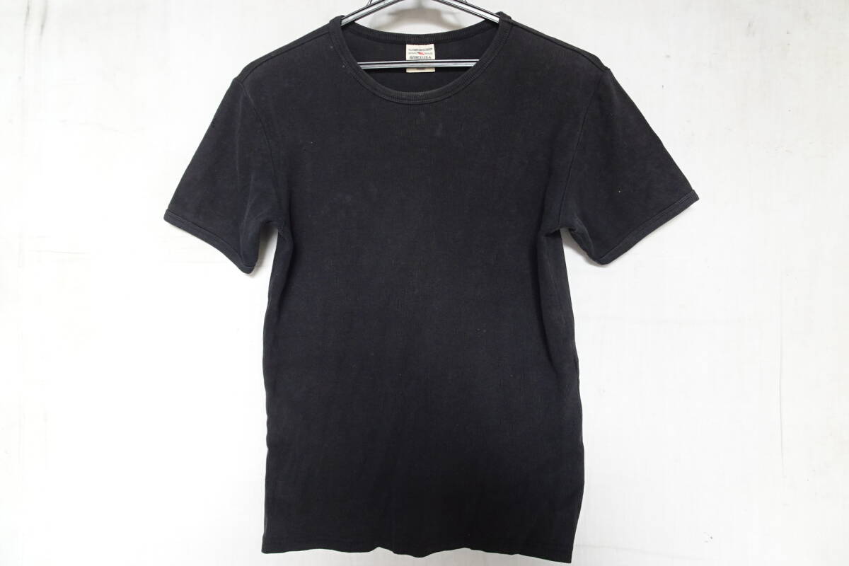 AVIREX U.S.A/アヴィレックス/半袖Tシャツ/クルーネック/リブ素材/フィット感/ミリタリーテイスト/黒/ブラック/Sサイズ(7/14R7)拍卖