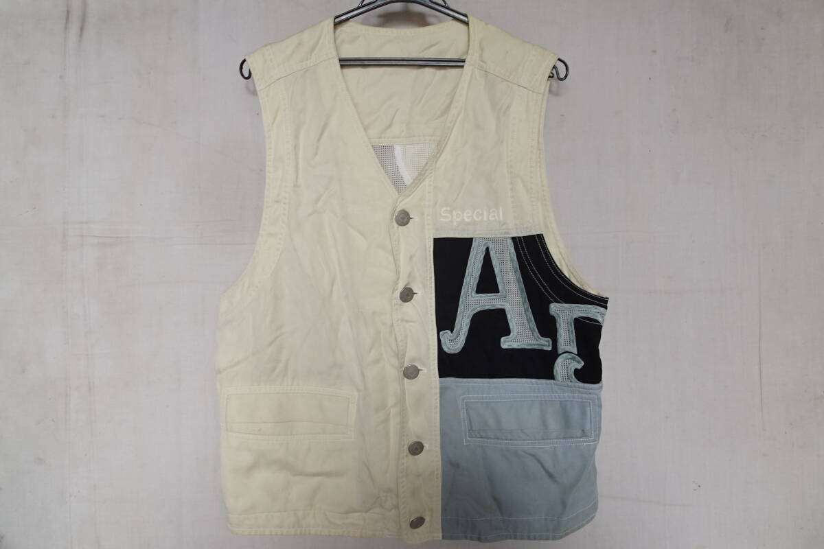 santa fe/サンタフェ/ベスト/ジレ/Vネック/前タックボタン/後身頃メッシュ素材切替/裾サイドスリット/オフホワイト/白(7/14R7)拍卖