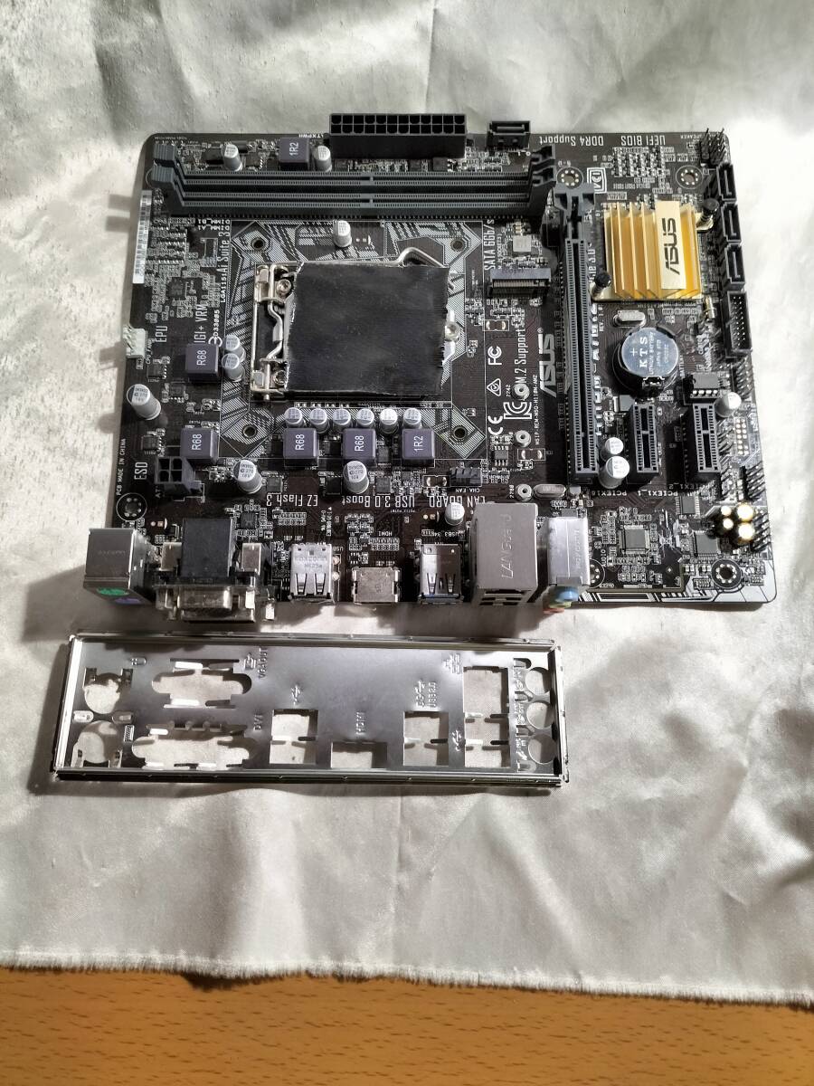 ★ASUS H110M-A M.2 LGA1151 H110 MATX●マザーボード拍卖