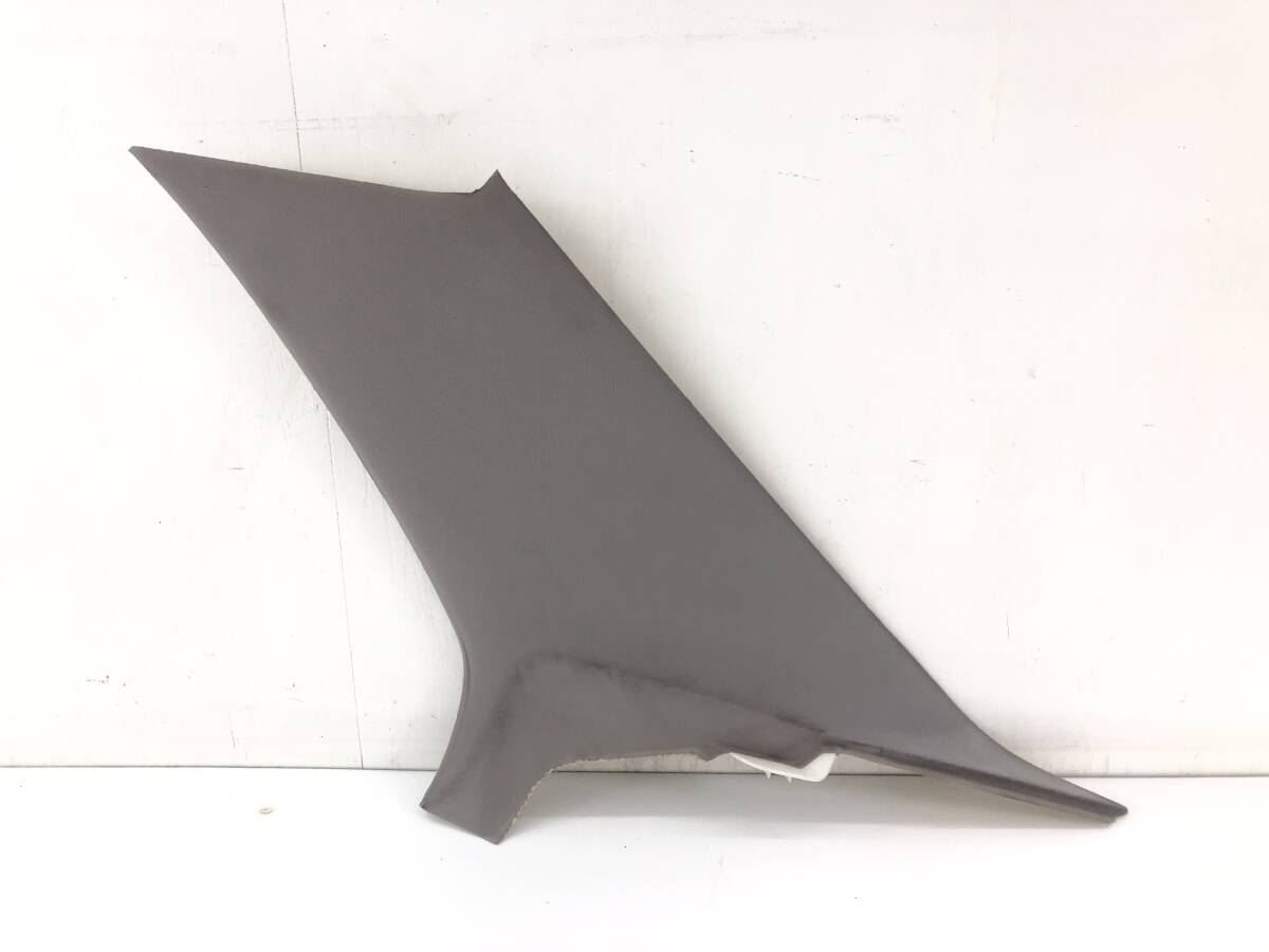_b192720 トヨタ マークⅡ 2.5 グランデG JZX100 リア リヤ ピラー C トリム カバー 内装 右 RH FA60 JZX105 GX100 GX105 チェイサー拍卖