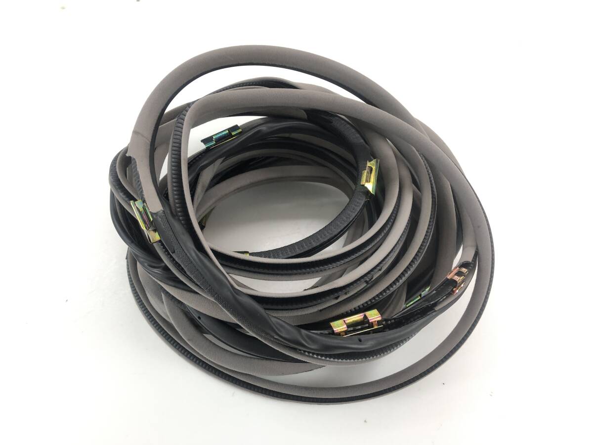 _b192720 トヨタ マークⅡ 2.5 グランデG JZX100 ウェザーストリップ(1) ゴム フロント リア リヤ ドア 左右 ボディ側 FA60 JZX105 GX100拍卖