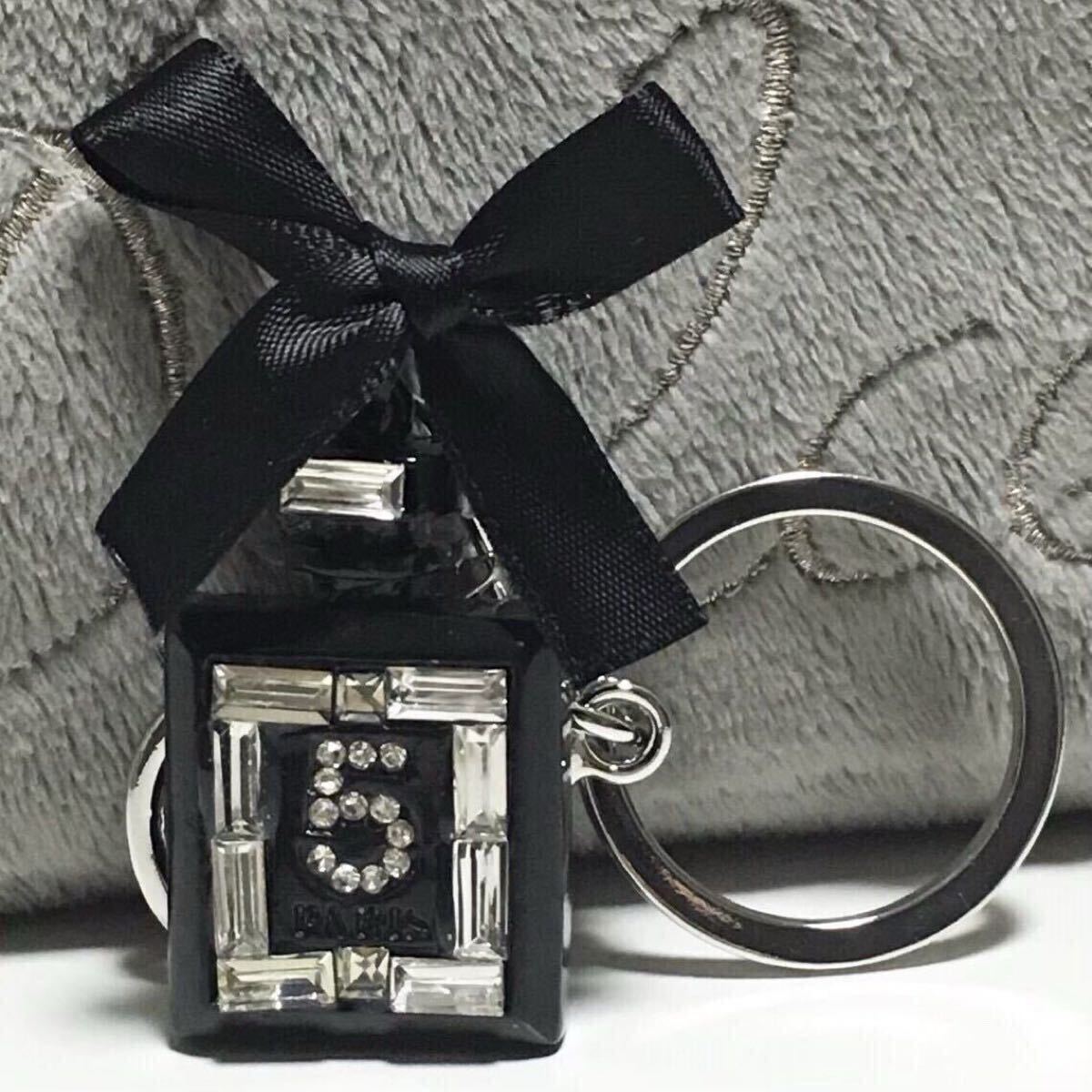 新品 SALE キーホルダー バッグチャーム バッグ 香水 香水ボトル プレゼント 誕生日 ブラック拍卖