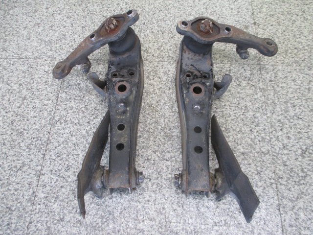 GX71、チェイサー、前期、フロントロアアーム(ナックルアーム付き)左右拍卖