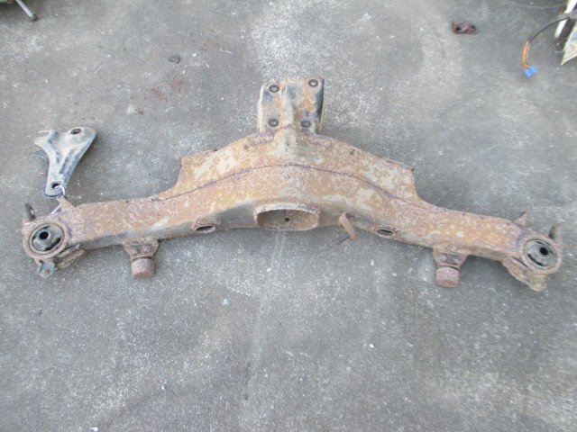 GX71、マークⅡ、GTツインターボ、1G-GTEU、リアサスペンションメンバー拍卖