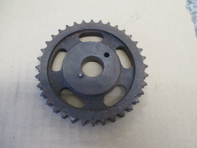 S57型、プリンススカイライン、カムシャフトに付くプーリー/ギア☆拍卖