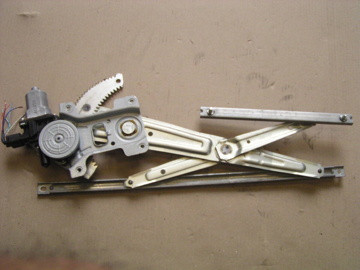 ☆ ライフ JC1 JC2 右 フロント レギュレーター   72215-SZH-J01/72211-SZH-003拍卖